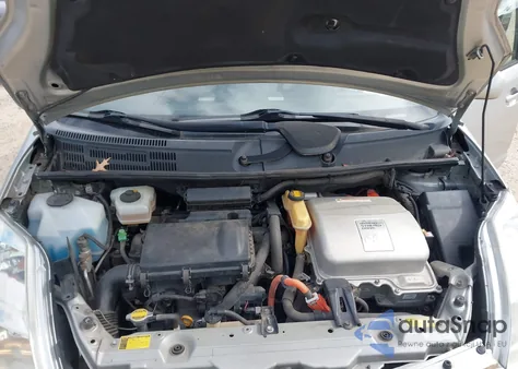 2004 Toyota Prius z USA, uszkodzony, nr VIN JTDKB20U340033405